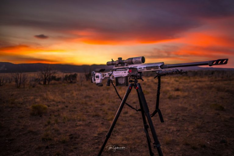 Pictures from Gudmundsen Photography. He knows exactly how to highlight the beauty of this rifle.