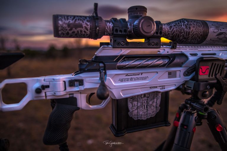 Pictures from Gudmundsen Photography. He knows exactly how to highlight the beauty of this rifle.