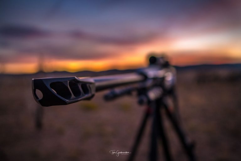 Pictures from Gudmundsen Photography. He knows exactly how to highlight the beauty of this rifle.